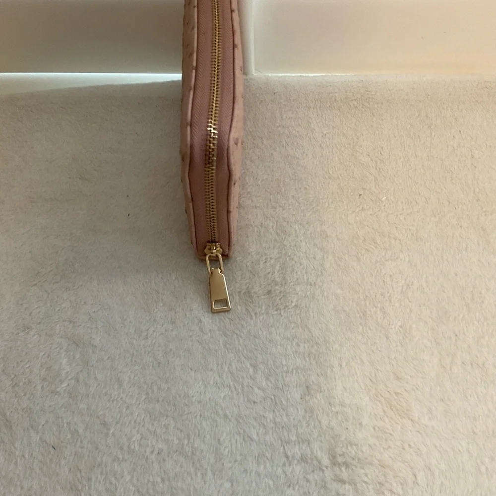Textured Zip-Around Wallet in Blush